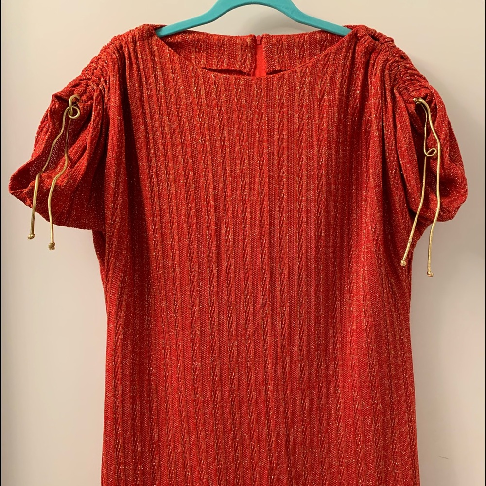 GORGEOUS vintage Missoni like print dress. Orange and gold. Size Medium.